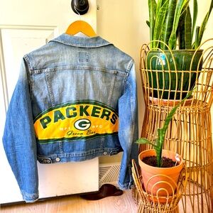 Green Bay Packers Gap Denim Upcycled Jacket & graphic